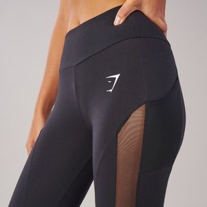 Gymshark Sleek Aspire Crop Leggings - Black size M